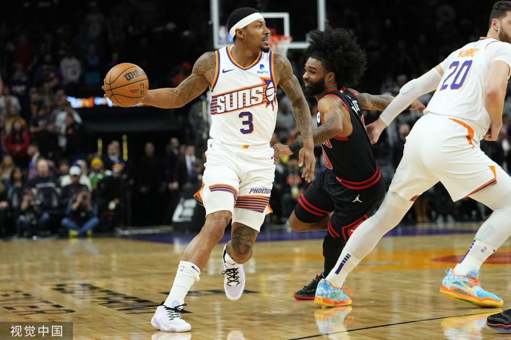 他在场上的 他在场上的