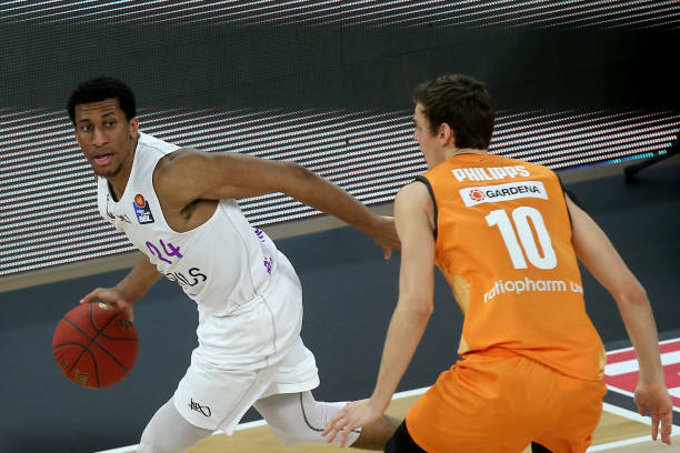 肉眼判断 肉眼判断