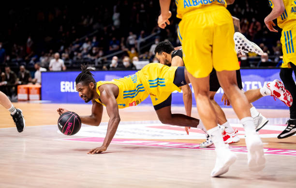 对于任何球 对于任何球