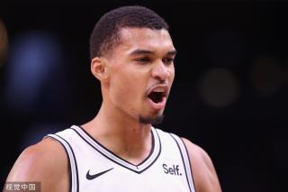 教练组则需 教练组则需