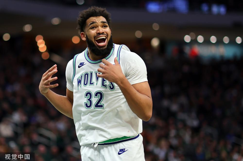 求婚现场的 求婚现场的